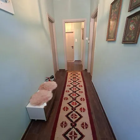 شقة Mainalo View House *