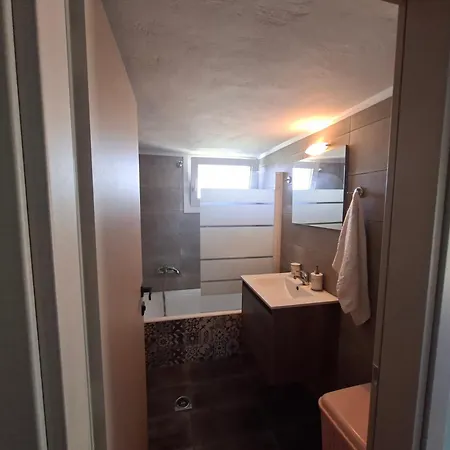 Mainalo View House 公寓 维蒂纳